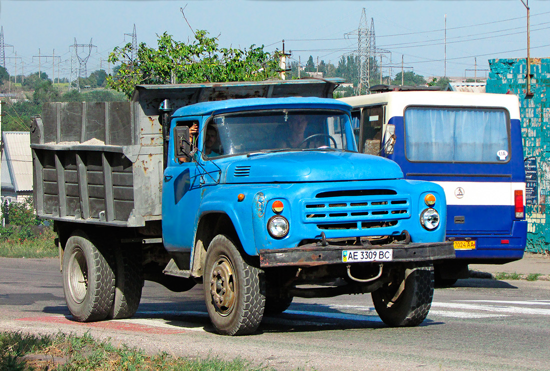 Днепропетровская область, № АЕ 3309 ВС — ЗИЛ-130К