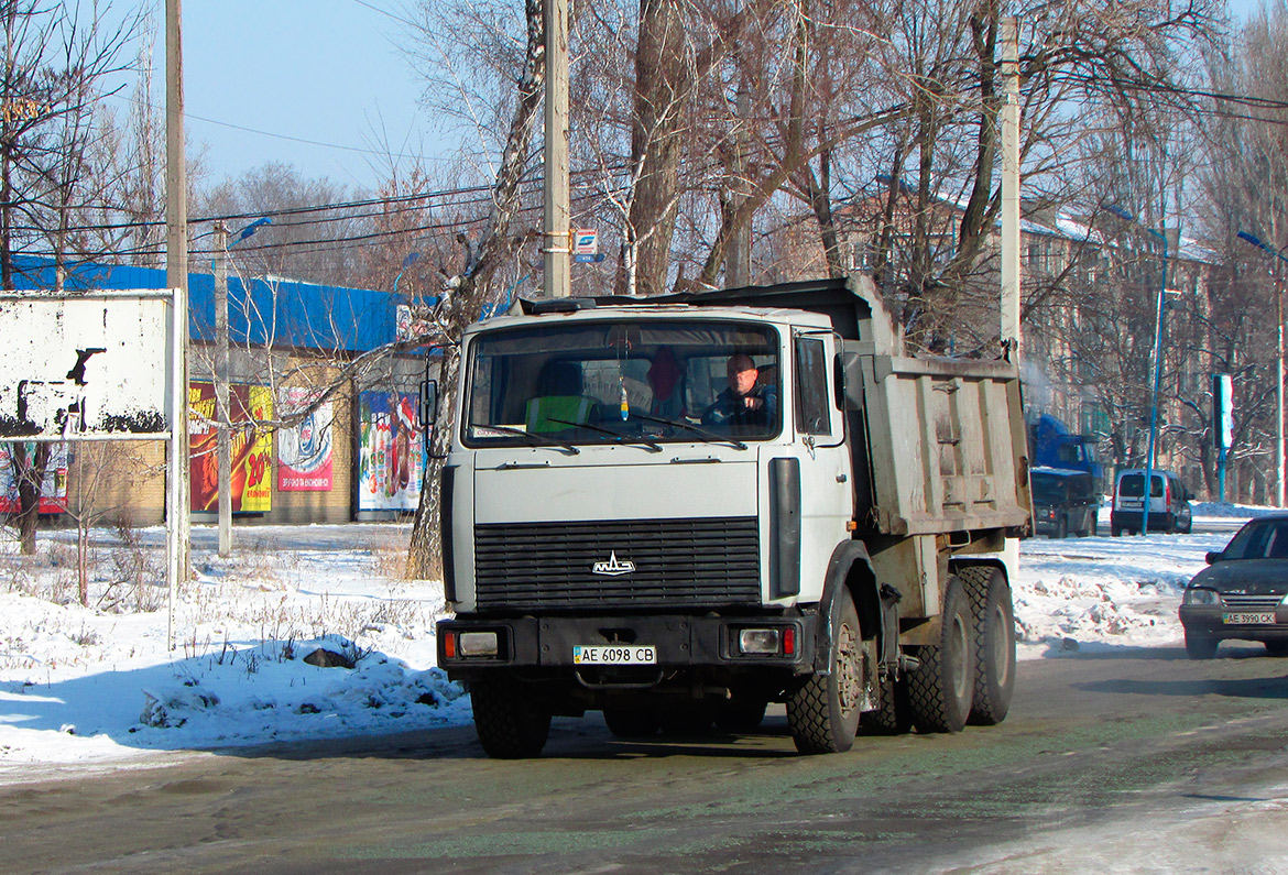 Днепропетровская область, № АЕ 6098 СВ — МАЗ-551603