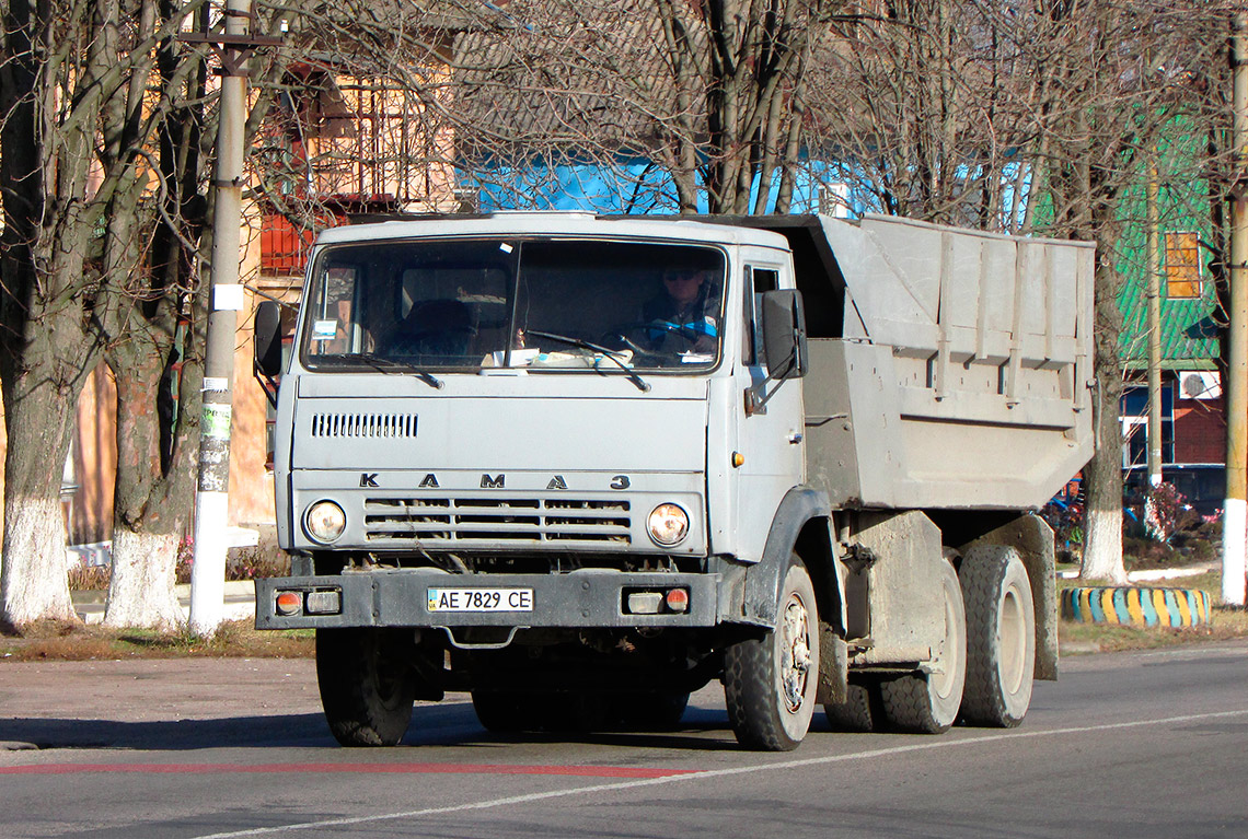 Днепропетровская область, № АЕ 7829 СЕ — КамАЗ-5511