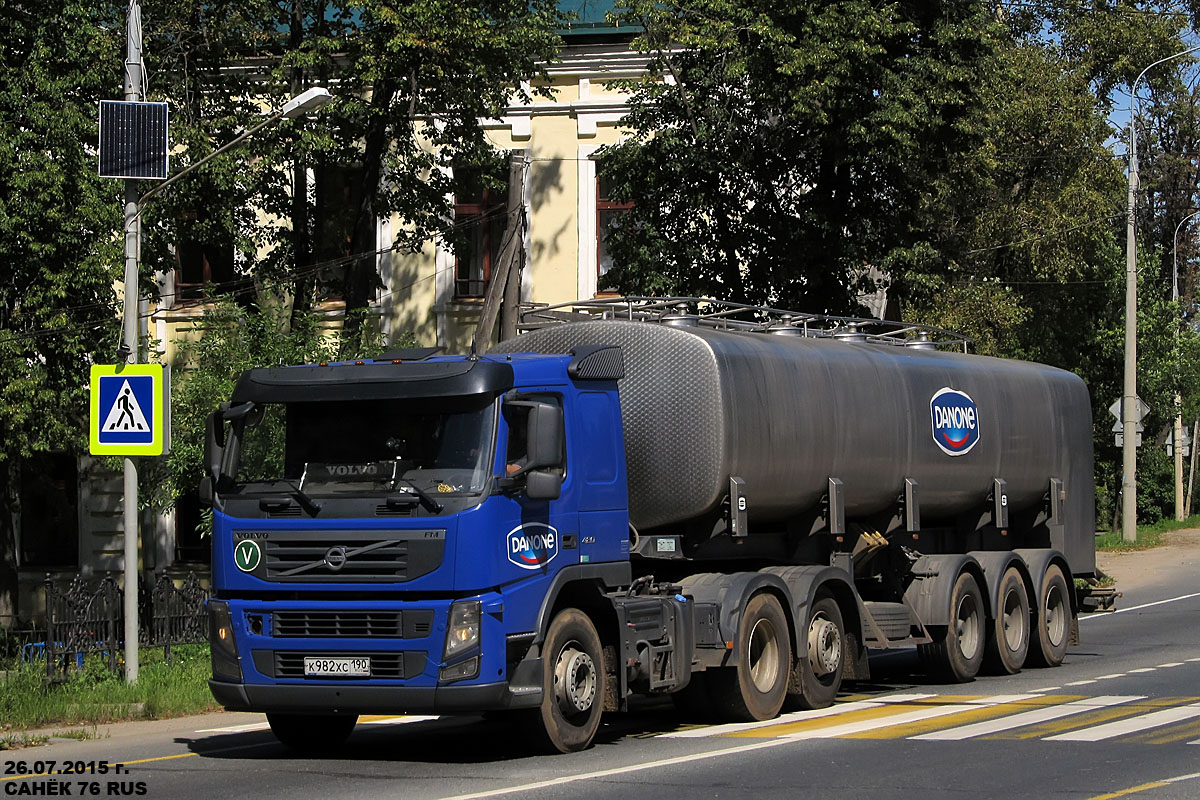 Московская область, № К 982 ХС 190 — Volvo ('2010) FM.420