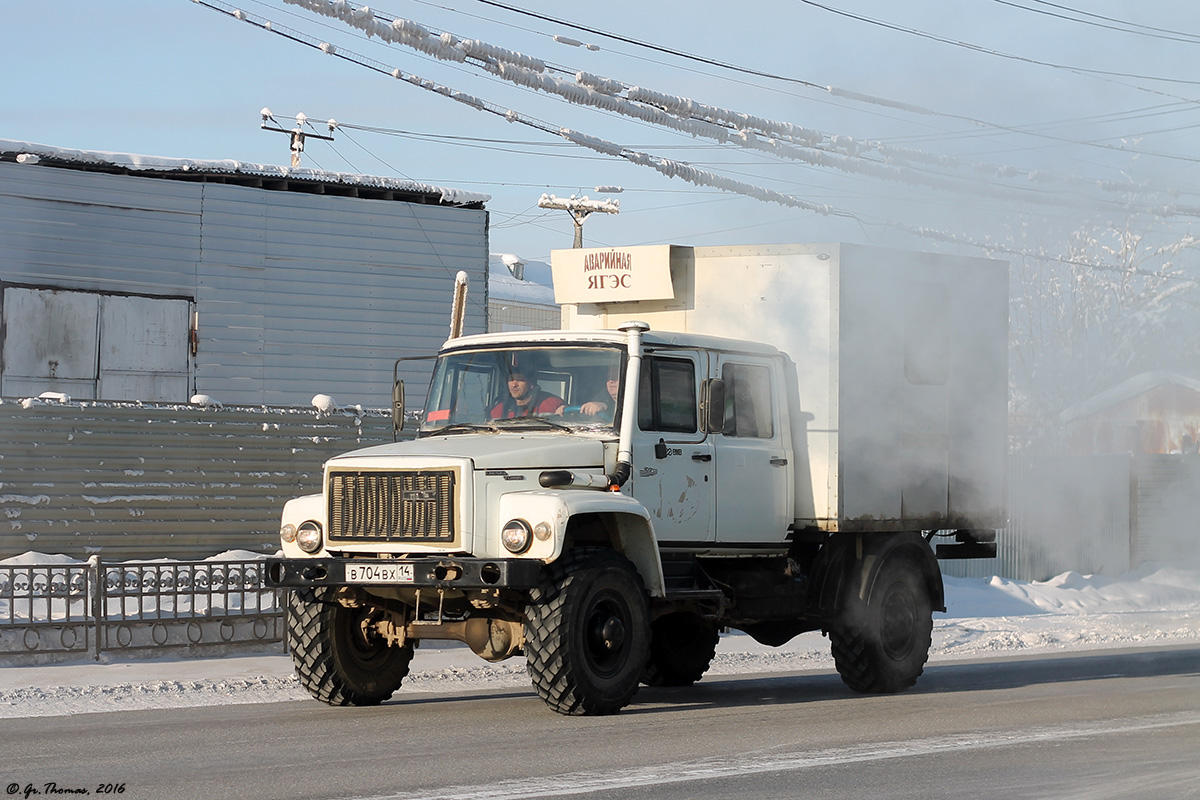 Саха (Якутия), № В 704 ВХ 14 — ГАЗ-33081 «Садко»