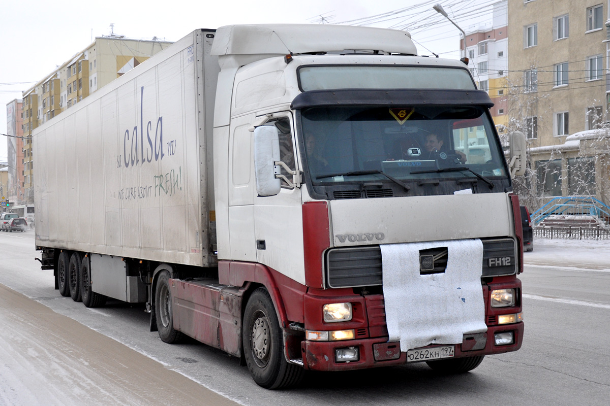 Москва, № О 262 КН 197 — Volvo ('1993) FH-Series