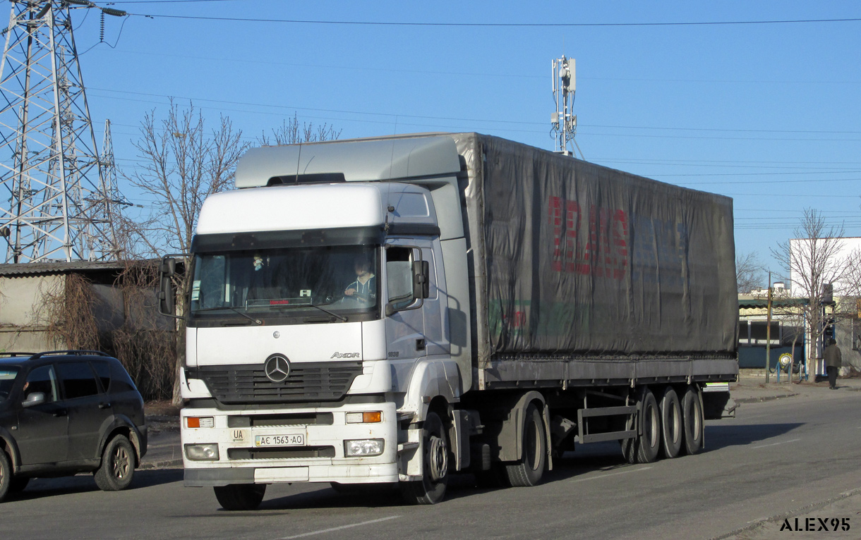 Волынская область, № АС 1563 АО — Mercedes-Benz Axor 1835