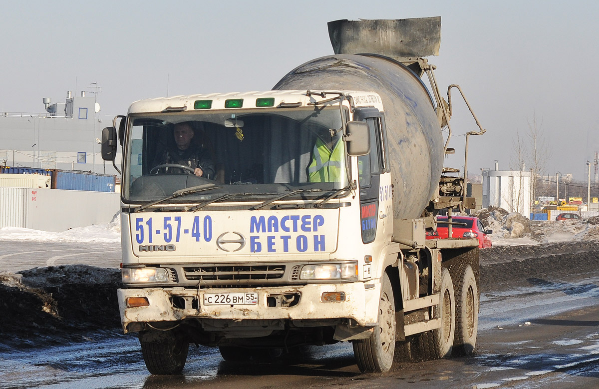 Омская область, № С 226 ВМ 55 — Hino Profia