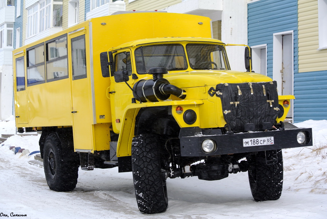 Сахалинская область, № М 188 СР 65 — Урал-32552-61