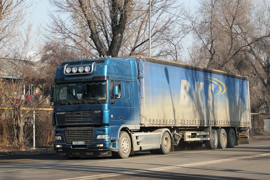 Алматы, № 233 KXA 02 — DAF XF95 FT