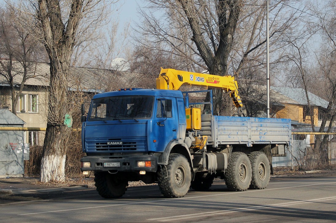 Алматы, № 987 BU 02 — КамАЗ-43118-13 [43118N]