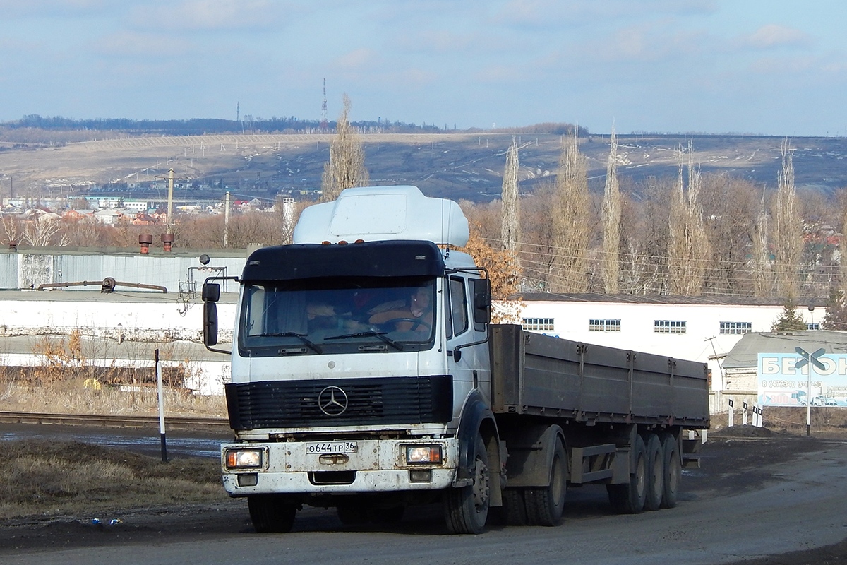 Воронежская область, № О 644 ТР 36 — Mercedes-Benz SK (общ. мод.)