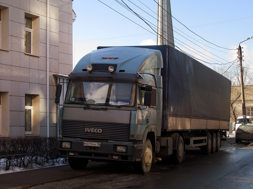 Воронежская область, № М 015 МА 36 — IVECO TurboStar