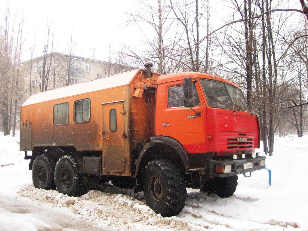 Кировская область, № У 391 АУ 52 — КамАЗ-43114-15 [43114R]