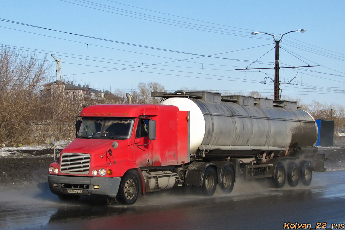 Алтайский край, № Х 630 НЕ 22 — Freightliner Century Class