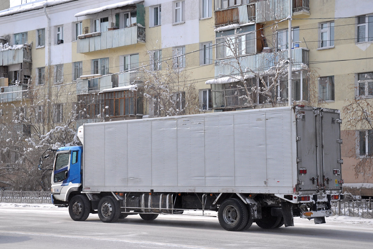 Амурская область, № Е 389 МВ 28 — Mitsubishi Fuso Super Great