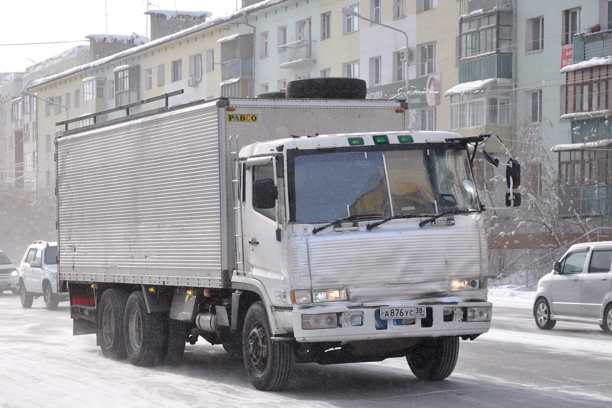 Иркутская область, № А 876 УС 38 — Mitsubishi Fuso The Great