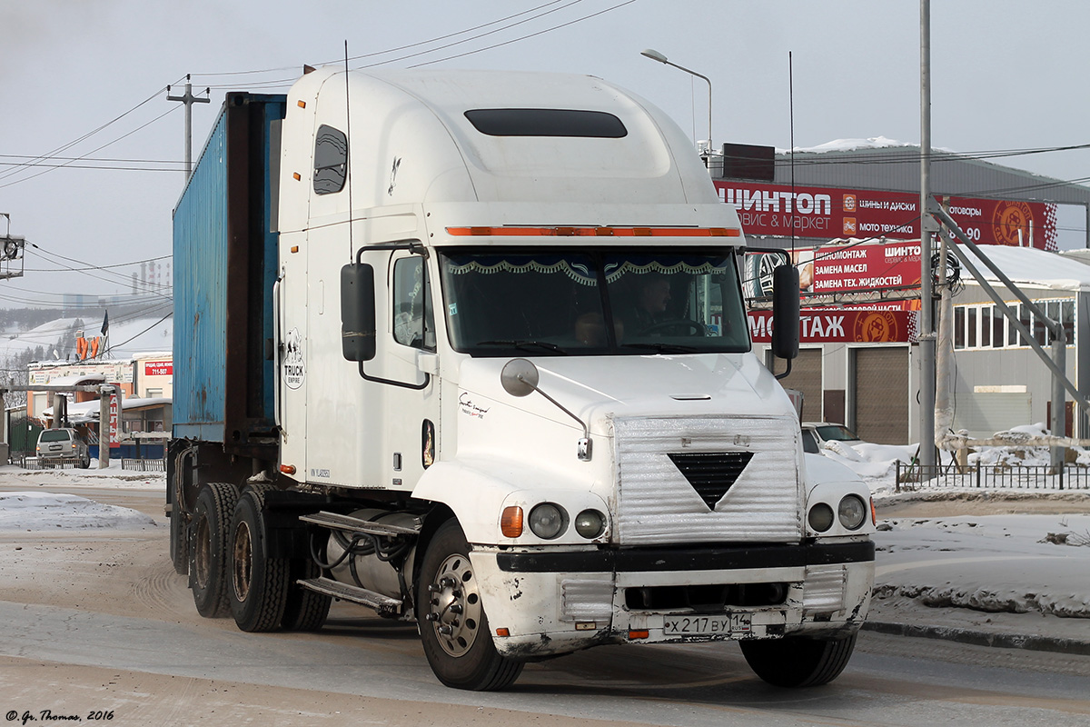 Саха (Якутия), № Х 217 ВУ 14 — Freightliner Century Class