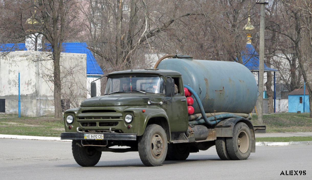 Днепропетровская область, № АЕ 8492 СЕ — ЗИЛ-130