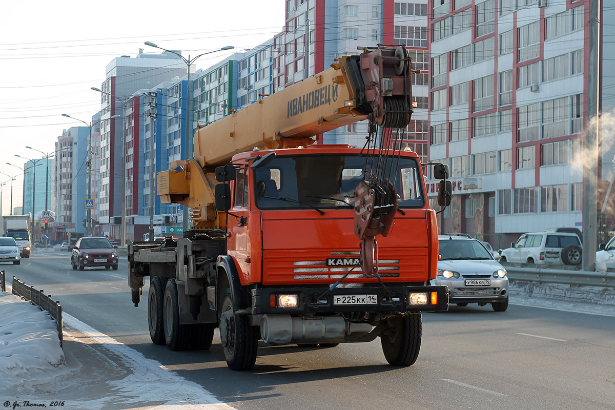 Саха (Якутия), № Р 225 КК 14 — КамАЗ-65115 (общая модель)