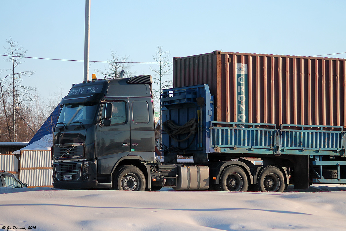 Магаданская область, № В 099 ЕВ 49 — Volvo ('2008) FH16.610