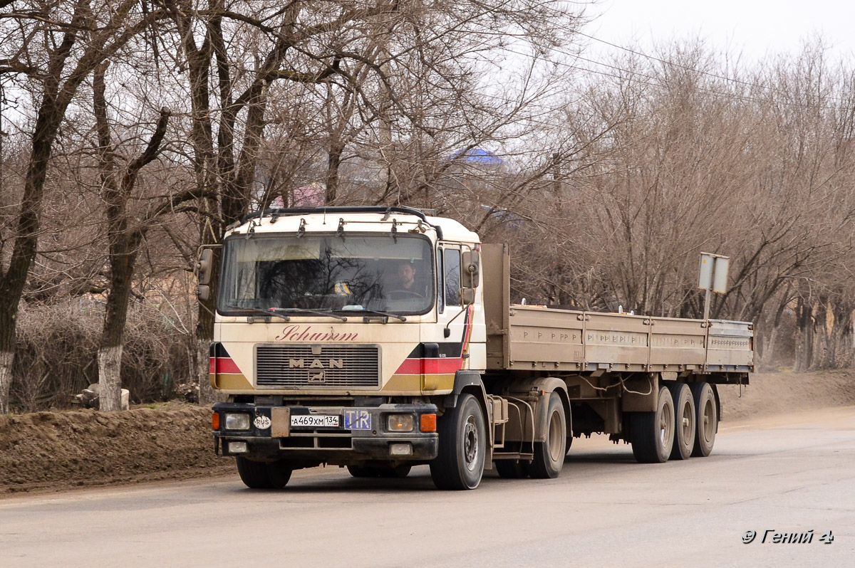 Волгоградская область, № А 469 ХМ 134 — MAN F90 19.372