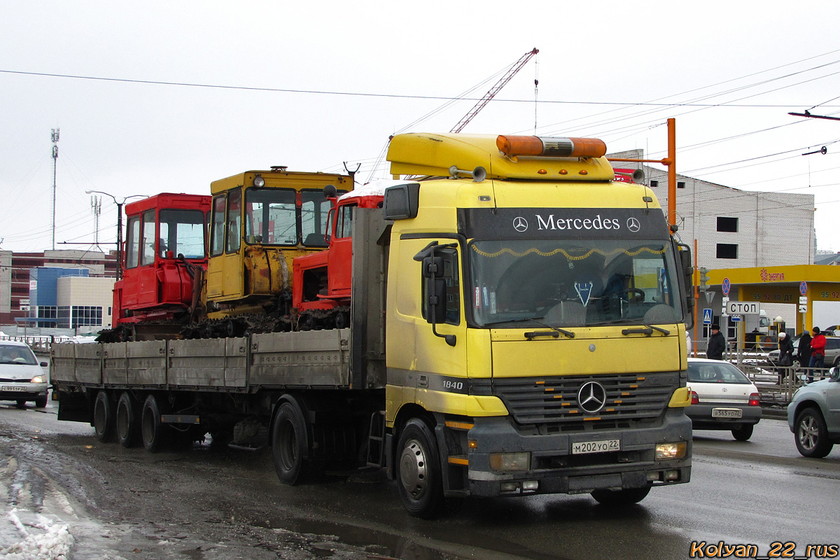 Алтайский край, № М 202 УО 22 — Mercedes-Benz Actros ('1997) 1840; Алтайский край — Разные фотографии (Спецтехника)