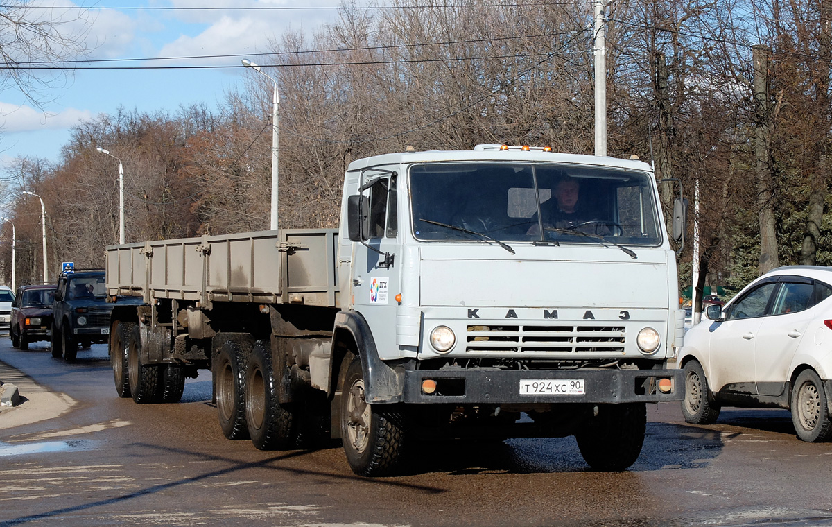 Московская область, № Т 924 ХС 90 — КамАЗ-54112