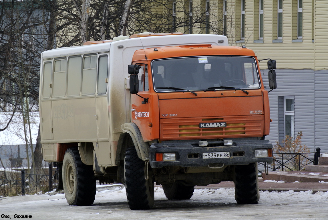 Сахалинская область, № М 539 ВЕ 65 — КамАЗ-4326-15 [43260R]