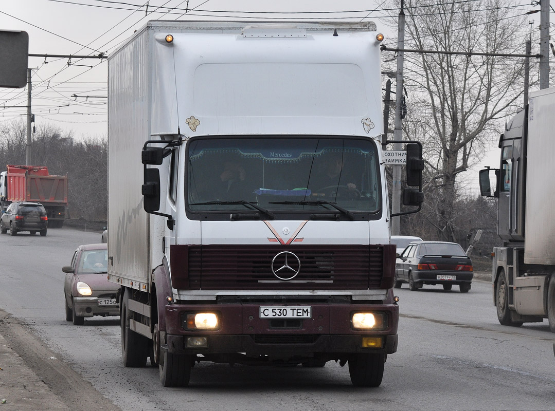 Акмолинская область, № C 530 TEM — Mercedes-Benz MK 1424