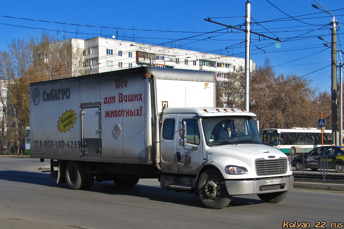 Алтайский край, № К 195 ТР 22 — Freightliner Business Class M2