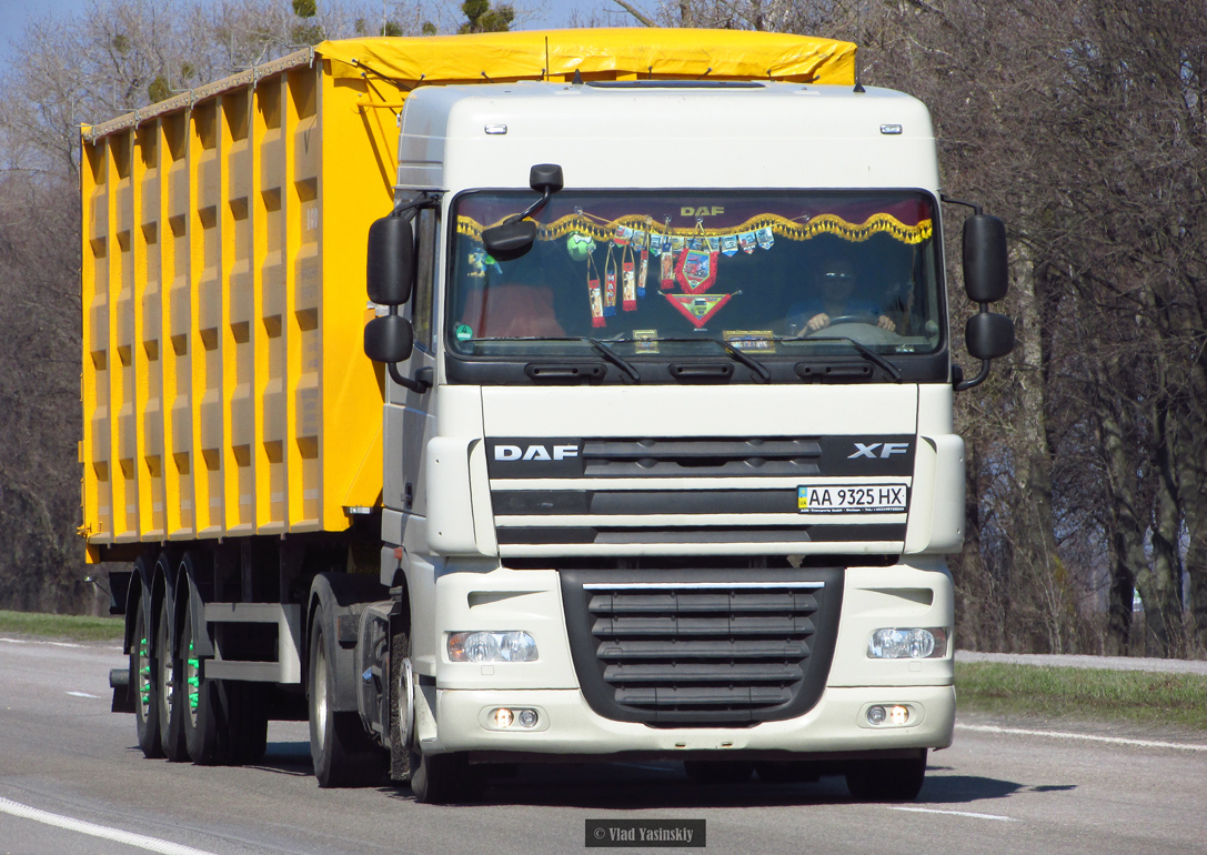 Киев, № АА 9325 НХ — DAF XF105 FT