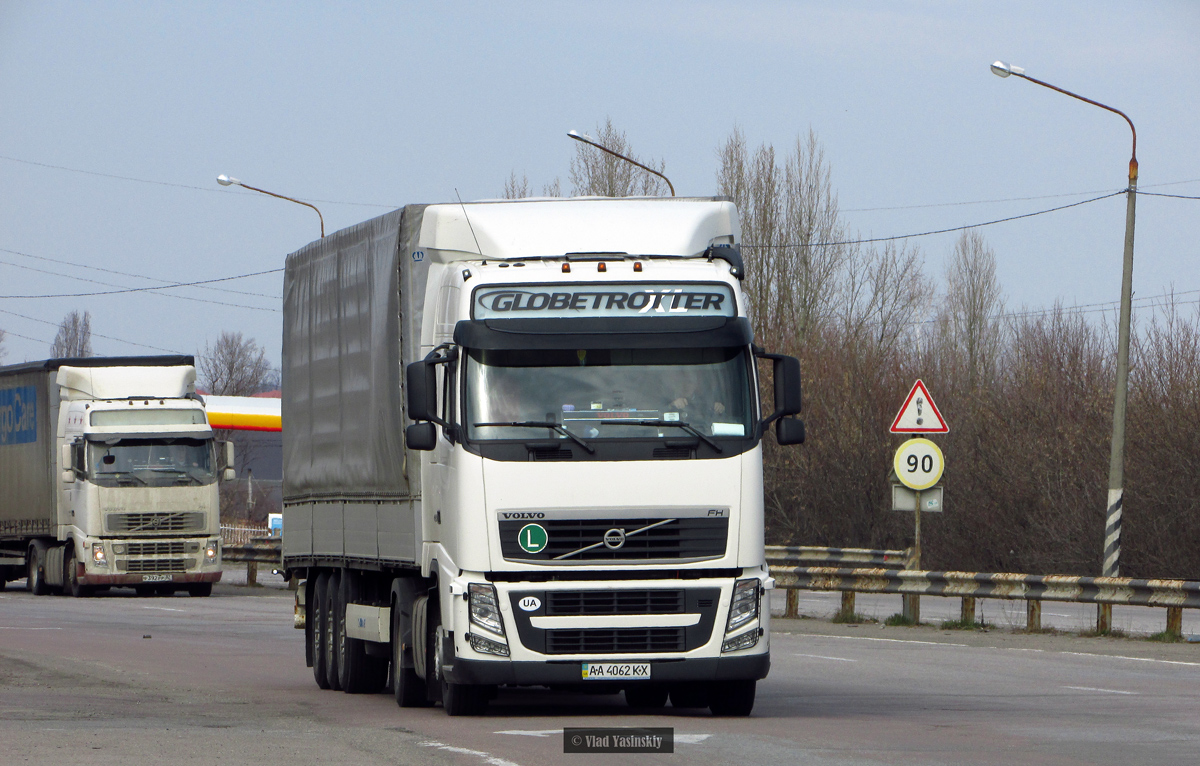 Киев, № АА 4062 КХ — Volvo ('2008) FH.420