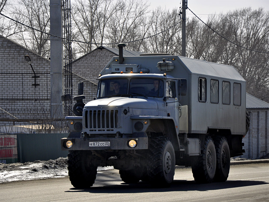 Алтайский край, № К 872 СС 22 — Урал-43203-41