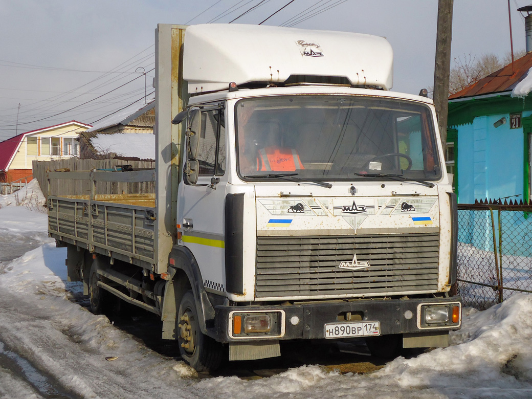 Челябинская область, № Н 890 ВР 174 — МАЗ-437041 "Зубрёнок"