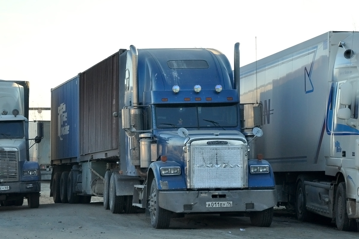 Саха (Якутия), № А 011 ЕУ 14 — Freightliner FLD 120 Classic