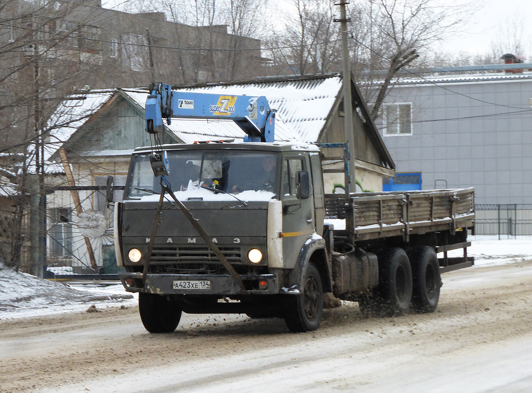 Волгоградская область, № А 423 ХЕ 134 — КамАЗ-53212