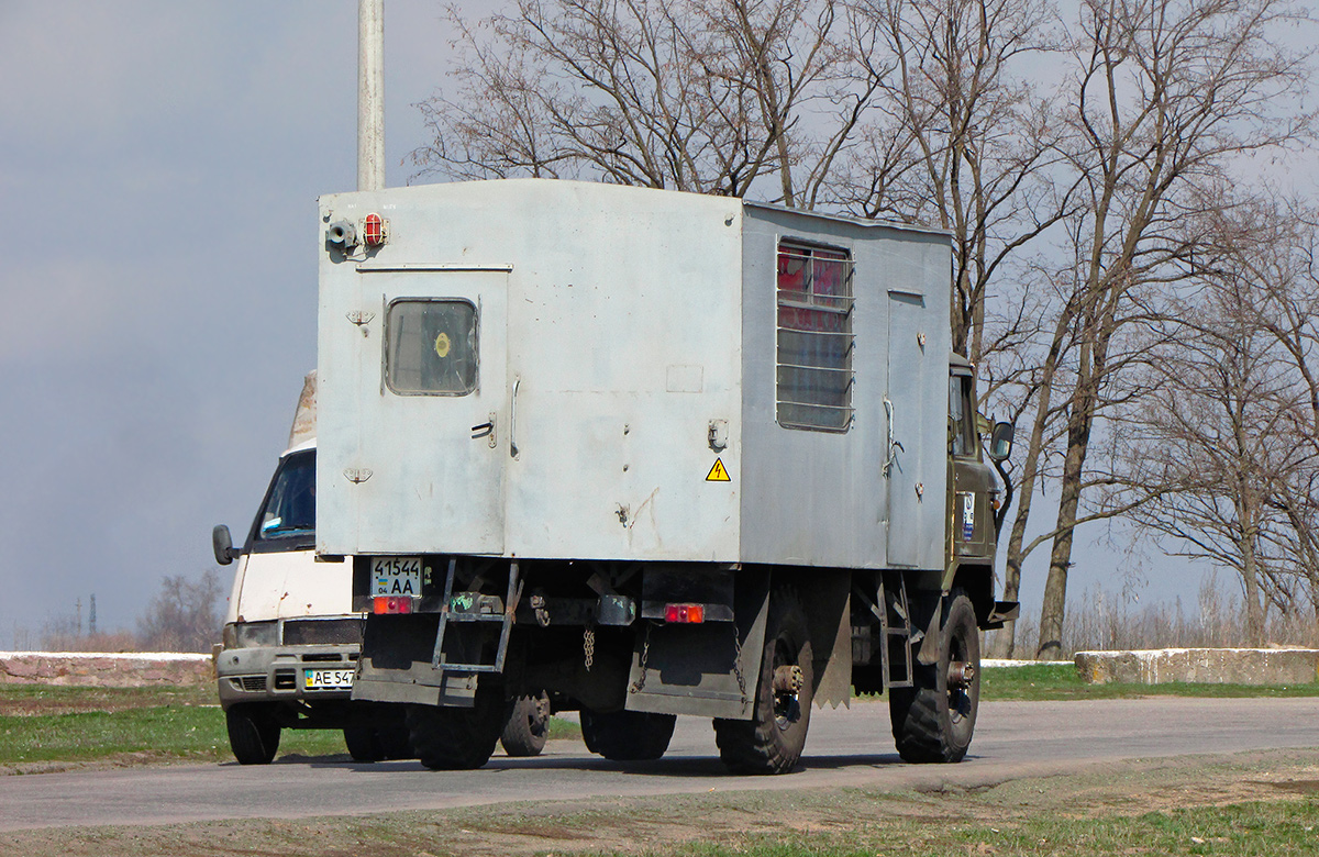 Днепропетровская область, № 415-44 АА — ГАЗ-66-01