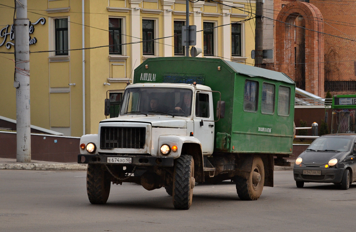 Калужская область, № Е 674 ХО 40 — ГАЗ-33081 «Садко»