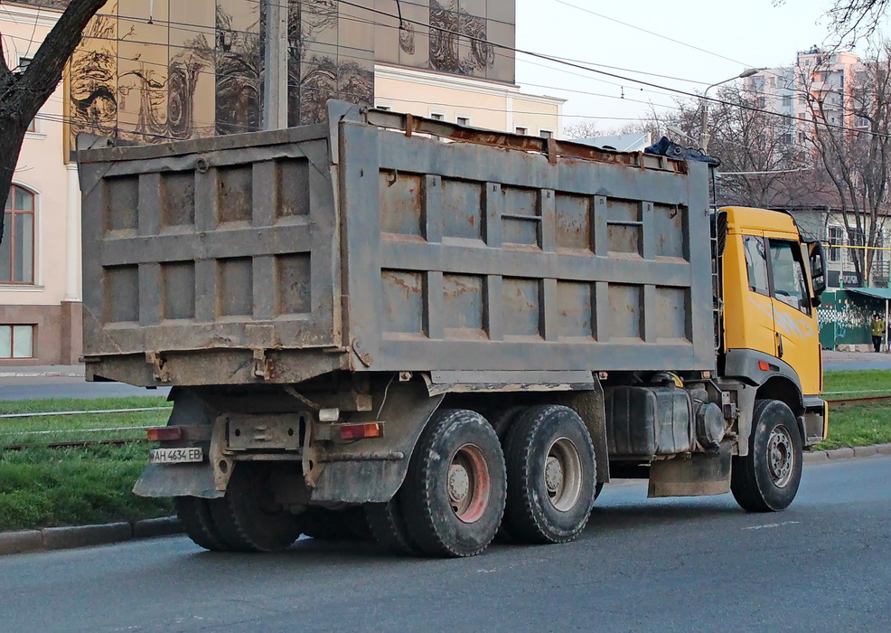 Одесская область, № АН 4634 ЕВ — FAW J5 CA3252 (КрАСЗ)