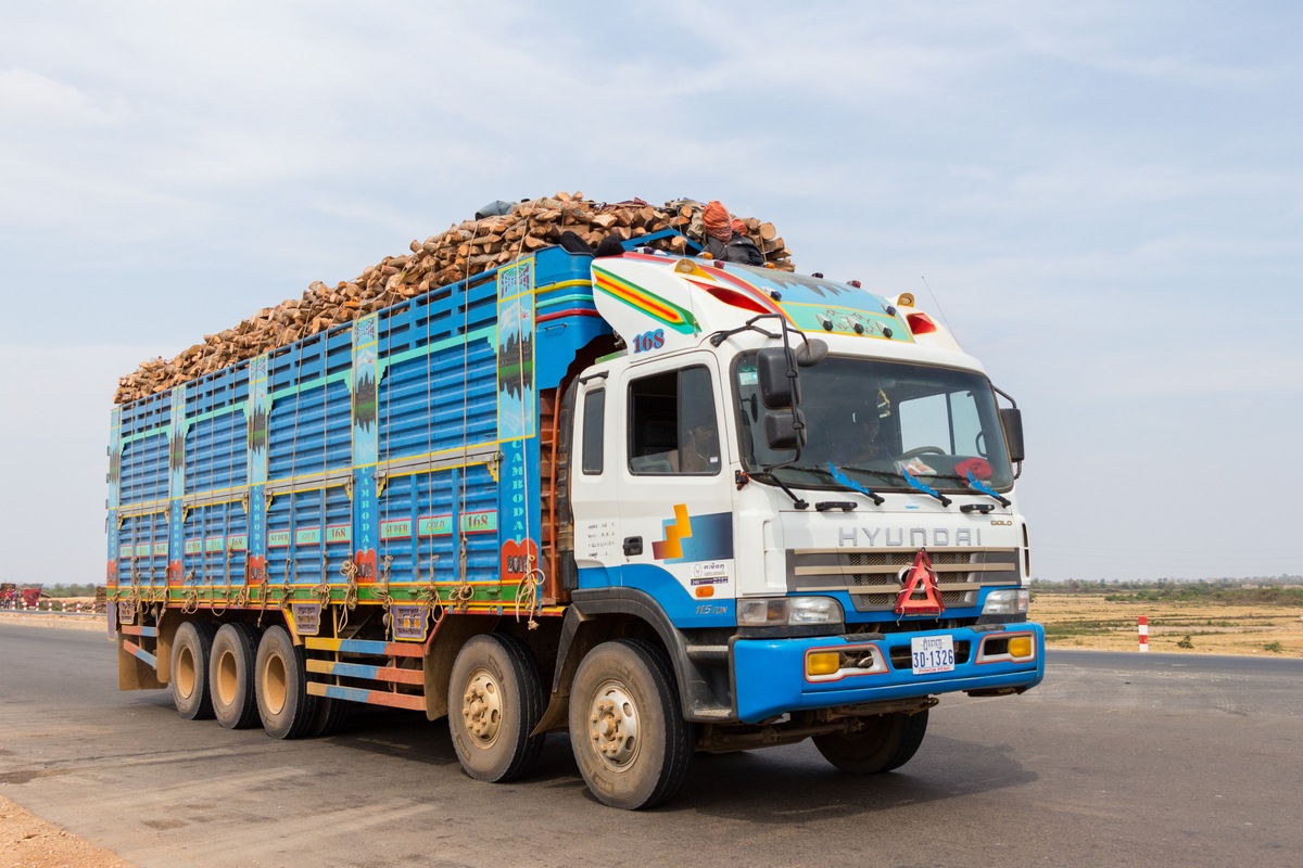 Камбоджа, № 3D-1326 — Hyundai Super Truck (общая модель)