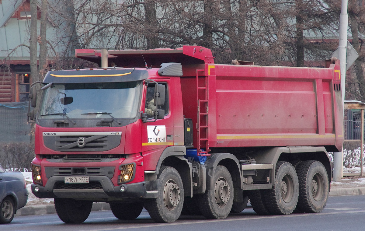 Москва, № У 187 НР 777 — Volvo ('2010) FMX.440 [X9P]