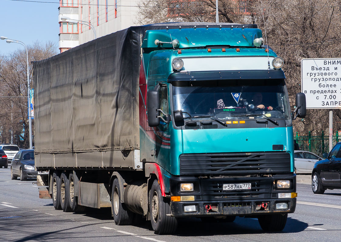 Москва, № Р 587 НА 777 — Volvo ('1993) FH-Series