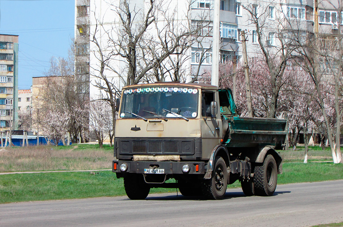 Днепропетровская область, № АЕ 6521 АА — МАЗ-5551 [555100]