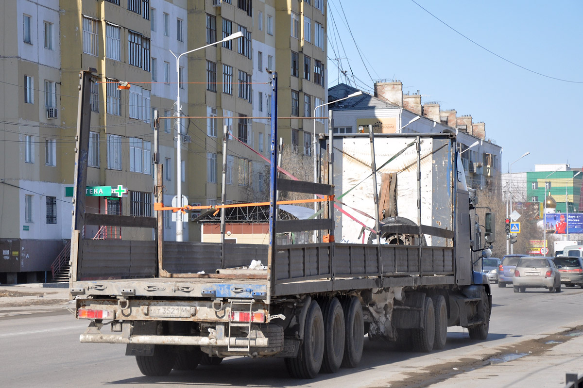 Тюменская область, № В 129 РС 72 — Freightliner Century Class