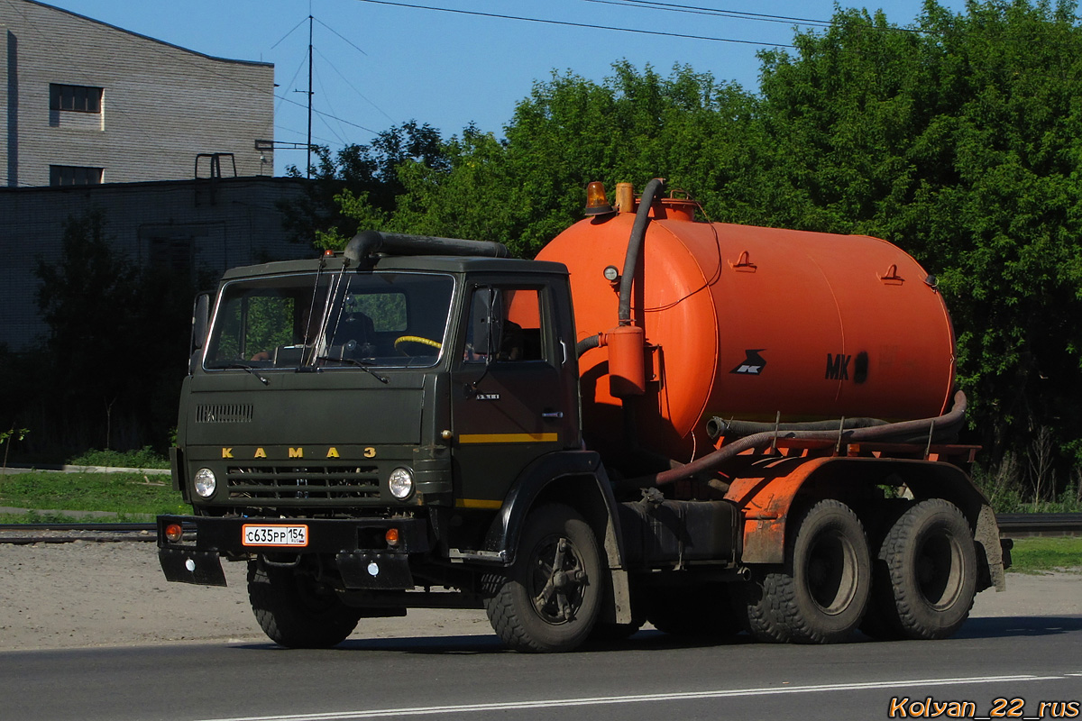 Алтайский край, № С 635 РР 154 — КамАЗ-55111 [551110]