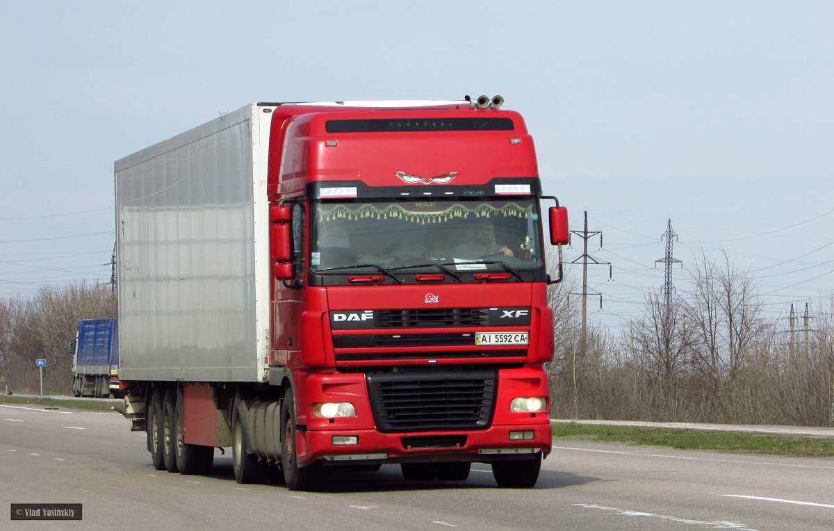 Киевская область, № АІ 5592 СА — DAF XF95 FT