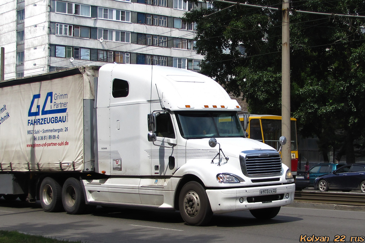 Алтайский край, № В 973 СХ 22 — Freightliner Columbia