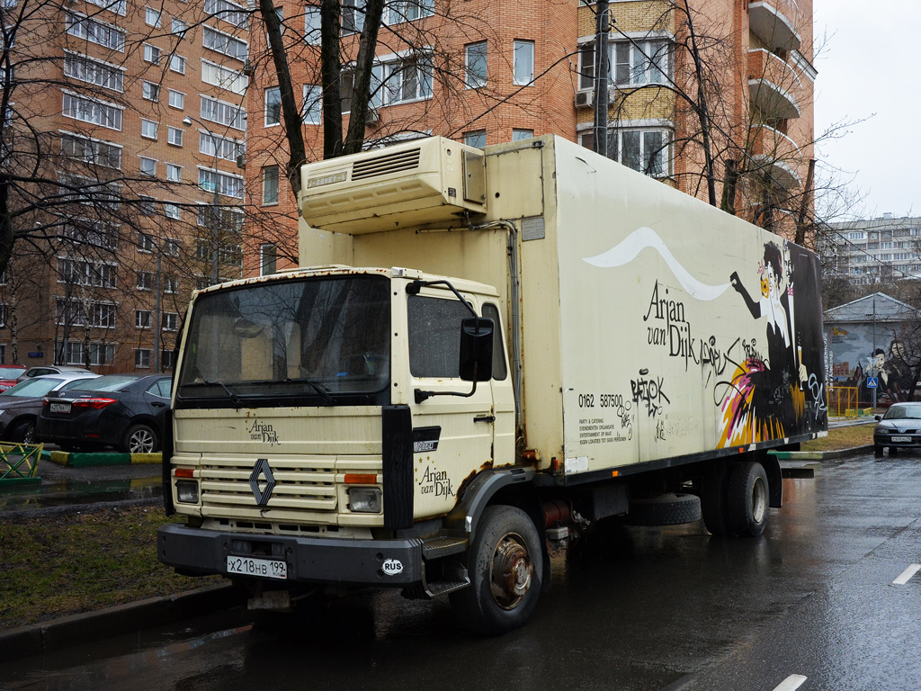 Москва, № Х 218 НВ 199 — Renault Midliner