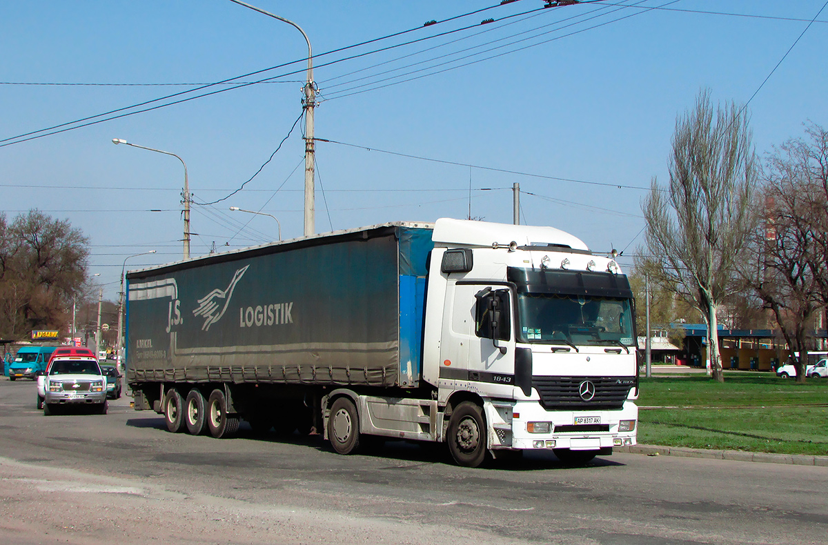 Запорожская область, № АР 8317 АК — Mercedes-Benz Actros ('1997) 1843