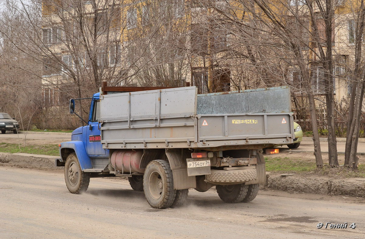 Волгоградская область, № Р 754 ОУ 34 — ГАЗ-33075