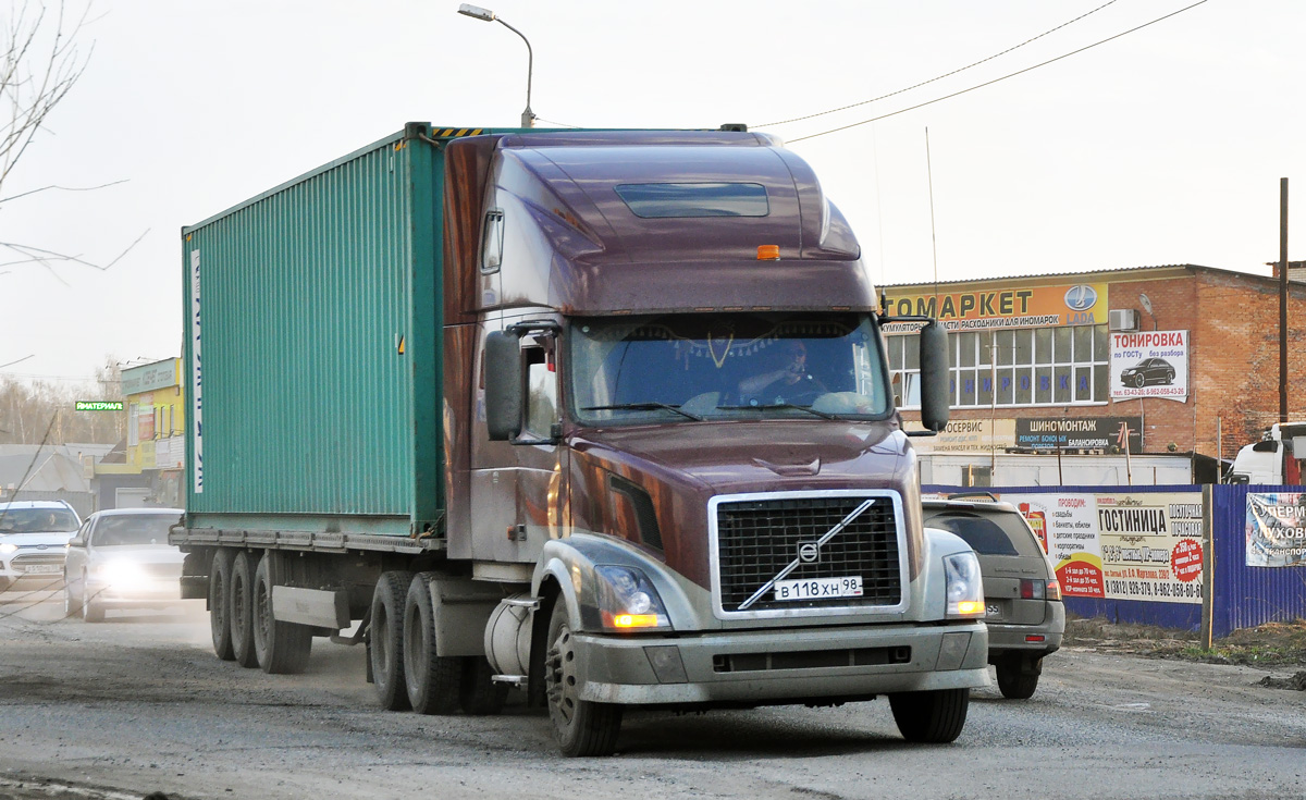 Санкт-Петербург, № В 118 ХН 98 — Volvo VNL670