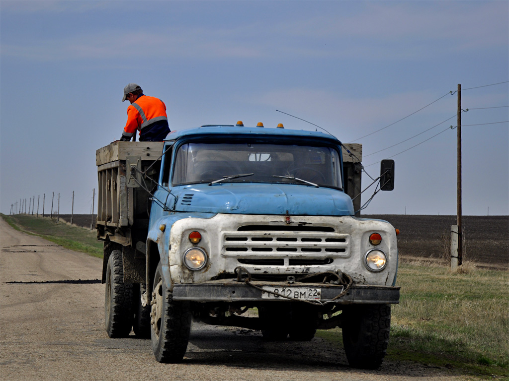 Алтайский край, № Т 812 ВМ 22 — ЗИЛ-495710