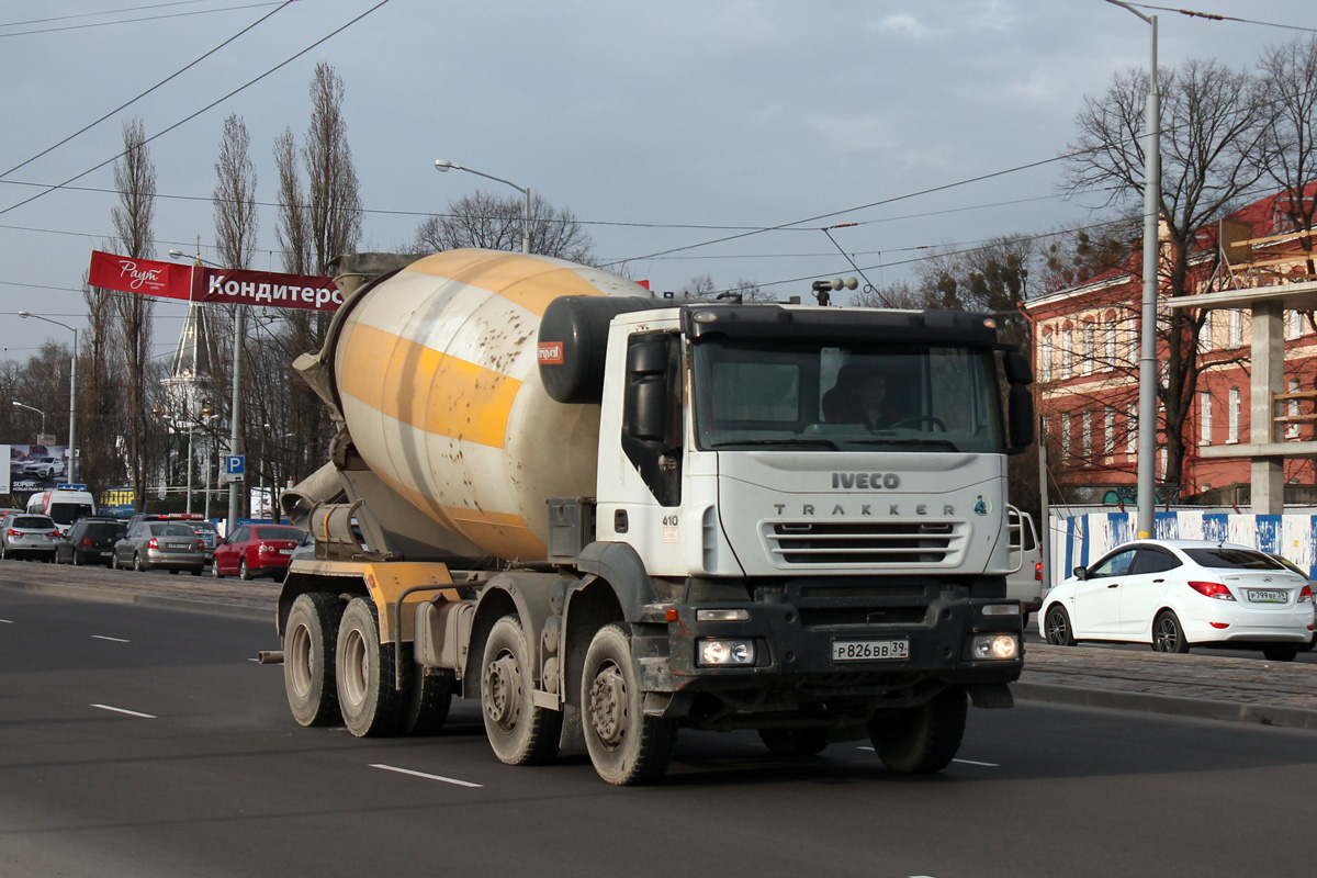 Калининградская область, № Р 826 ВВ 39 — IVECO Trakker ('2004)